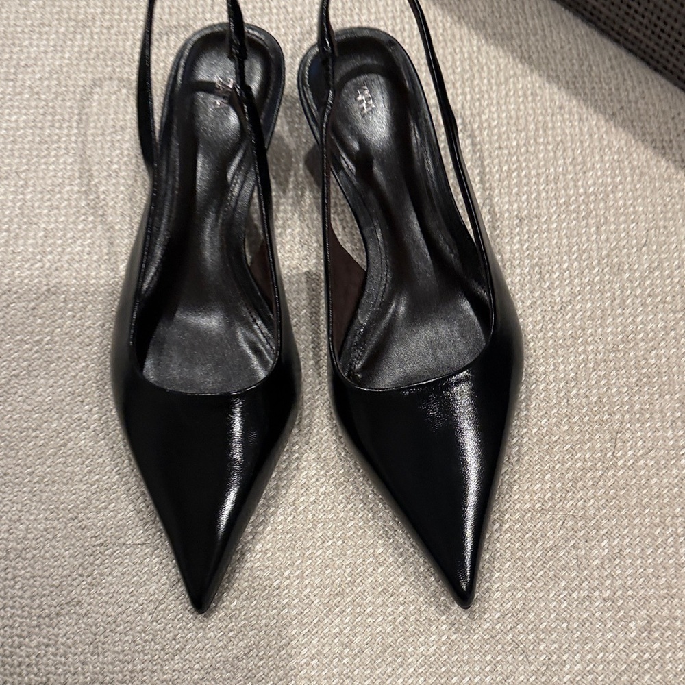 Zara Black Pointed Slingback Heels - Picture 2 of 7